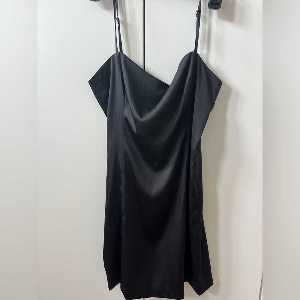 Aritzia Sunday Best Black Shimmer Mini Dress size 6